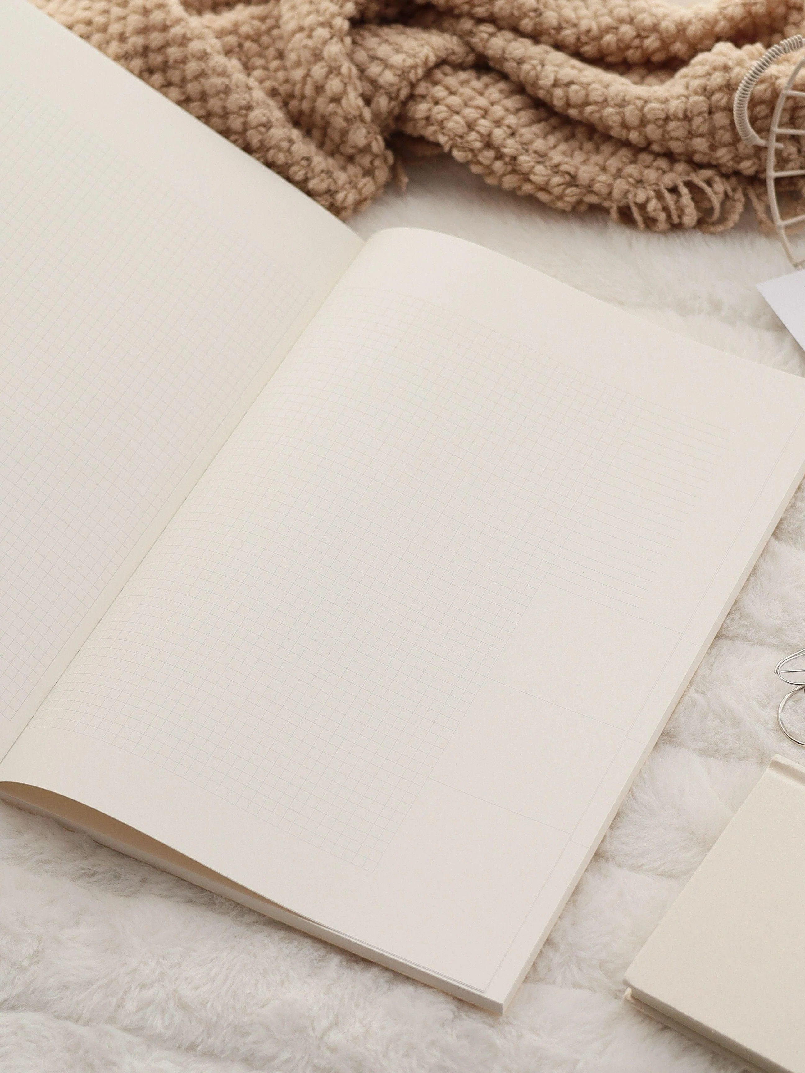 Notebook With Thickened Writing Paper - Image 3