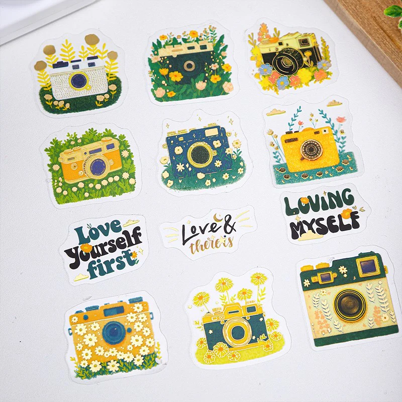 Holiday Moments Gold Foil Sticker Pack - Image 3